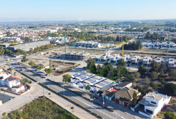 Obra nueva - Chalet - Dolores