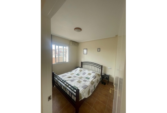 Resale - Townhouse - Torrevieja - aguas nuevas