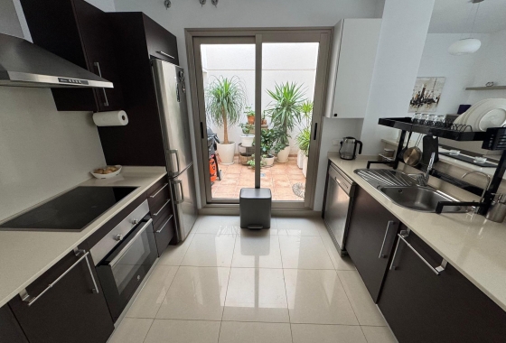 Resale - Townhouse - Torrevieja - Punta Prima