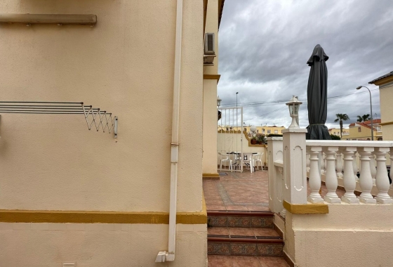 Resale - Bungalow - Orihuela Costa - Los Almendros-la Florida