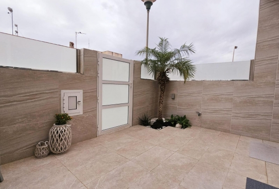 Resale - Townhouse - Torrevieja - La Siesta