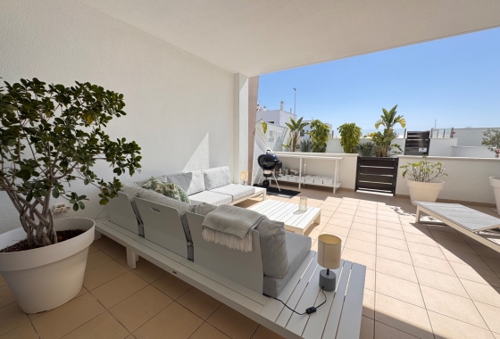 Resale - Apartment / flat - Pilar de la Horadada - Costa Blanca
