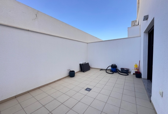 Resale - Apartment / flat - Pilar de la Horadada - Costa Blanca