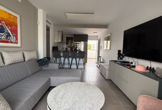 Återförsäljning - Lägenhet / lägenhet - Pilar de la Horadada