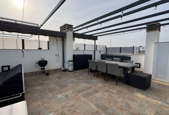 Återförsäljning - Lägenhet / lägenhet - Pilar de la Horadada