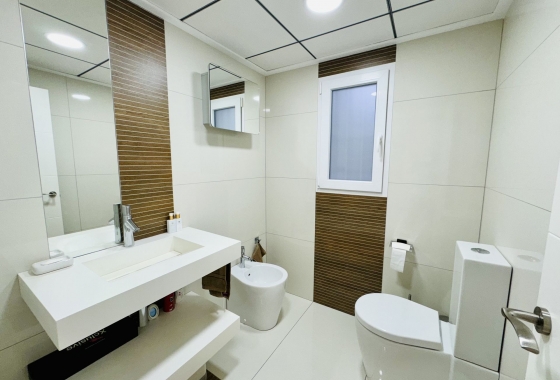 Wiederverkauf - Wohnung - Torrevieja - Costa Blanca