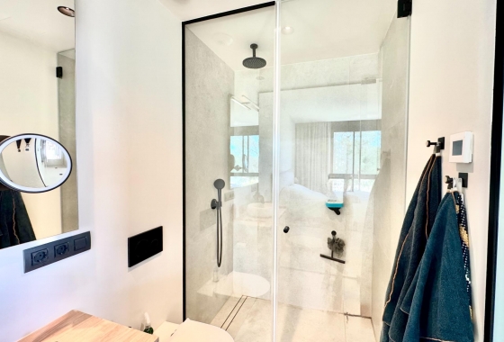 Resale - Apartment / flat - Orihuela - Las Colinas Golf