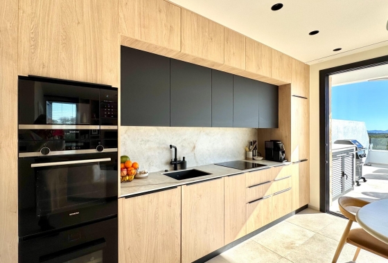 Resale - Apartment / flat - Orihuela - Las Colinas Golf