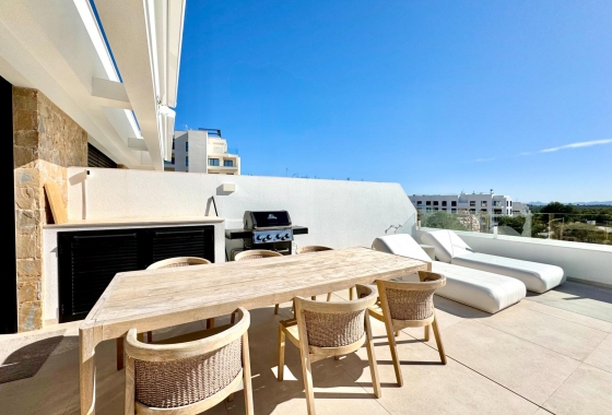 Resale - Apartment / flat - Orihuela - Las Colinas Golf