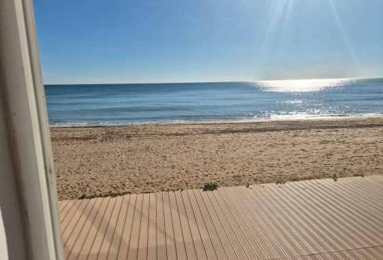 Resale - Apartment / flat - La Mata