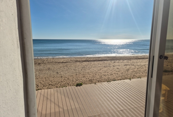 Resale - Apartment / flat - La Mata