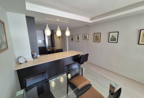 Resale - Apartment / flat - Torrevieja - CENTRE PLAYA DEL CURA LAS PISCINAS