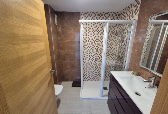 Resale - Apartment / flat - Torrevieja - CENTRE PLAYA DEL CURA LAS PISCINAS