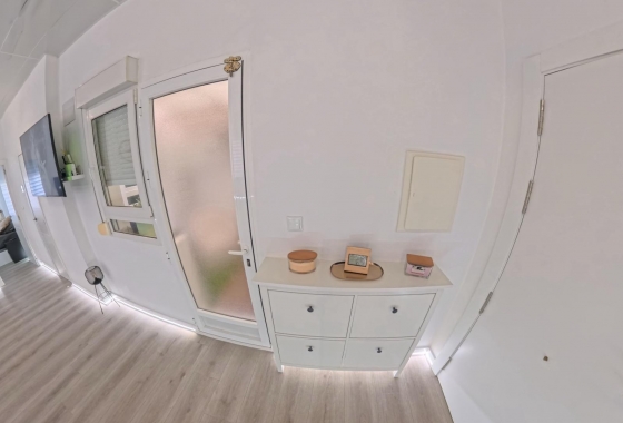 Resale - Apartment / flat - Torrevieja - Playa del Cura