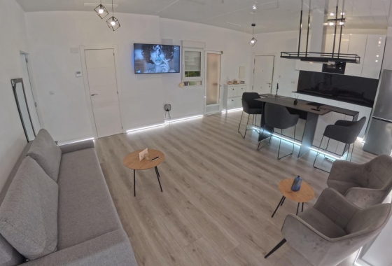 Resale - Apartment / flat - Torrevieja - Playa del Cura