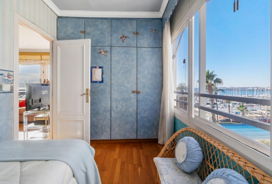 Resale - Apartment / flat - Torrevieja - Costa Blanca