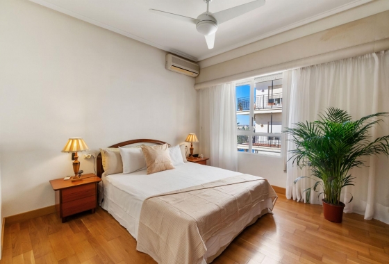 Resale - Apartment / flat - Torrevieja - Costa Blanca