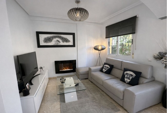 Resale - Townhouse - Orihuela Costa - Costa Blanca