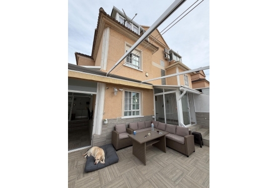 Resale - Townhouse - Orihuela Costa - La Zenia