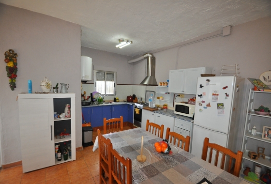 Resale - Villa - Salinas - Inland