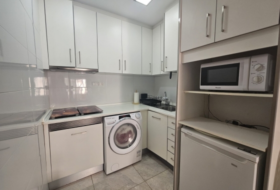 Resale - Apartment / flat - Torrevieja - La Mata Pueblo