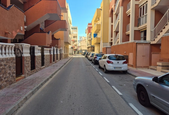 Resale - Bungalow - La Mata