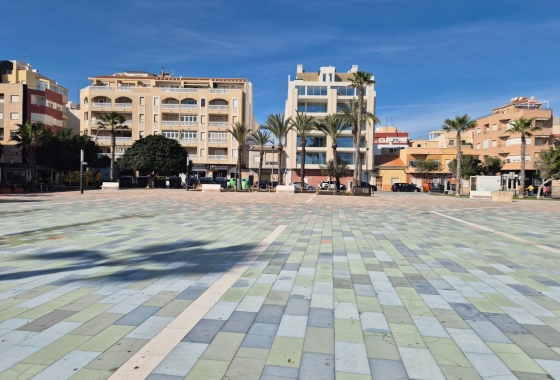 Resale - Bungalow - La Mata