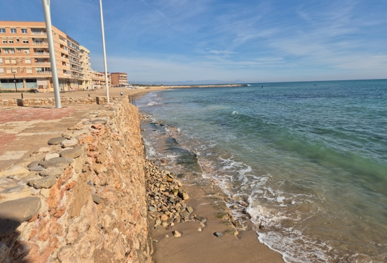 Resale - Bungalow - La Mata