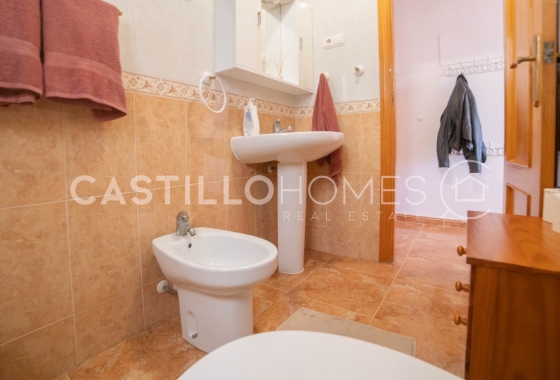 Resale - Apartment / flat - Torrevieja - Centro