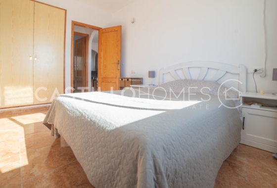 Resale - Apartment / flat - Torrevieja - Centro