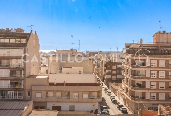 Resale - Apartment / flat - Torrevieja - Centro