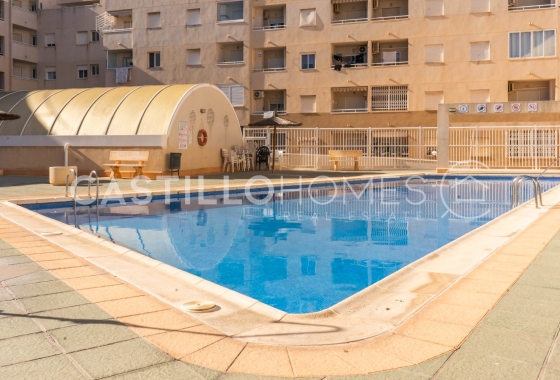 Resale - Apartment / flat - Torrevieja - Centro