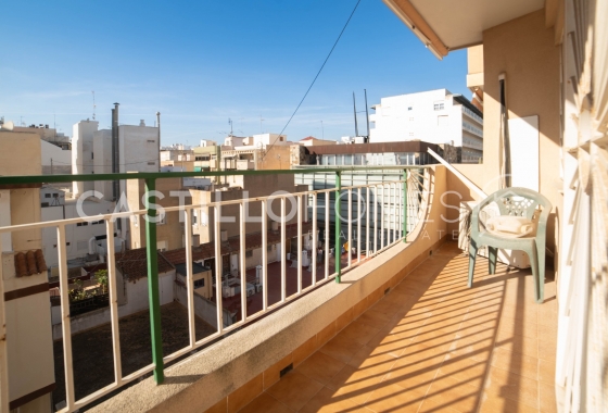 Resale - Apartment / flat - Torrevieja - Centro