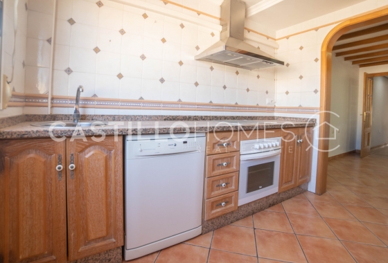 Resale - Apartment / flat - Torrevieja - Centro