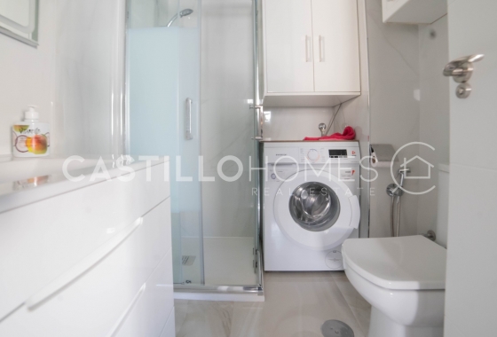 Resale - Apartment / flat - Torrevieja - Playa de El Cura