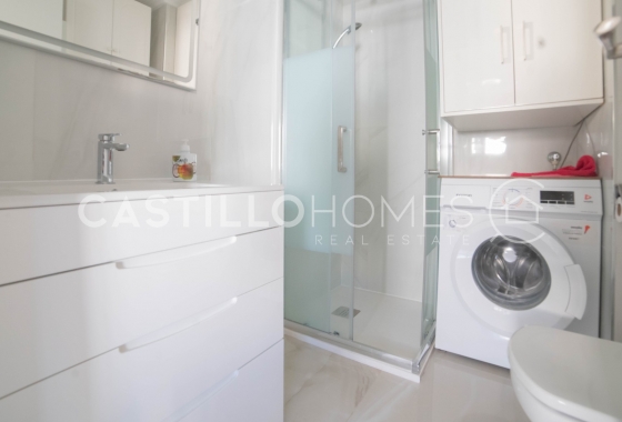 Resale - Apartment / flat - Torrevieja - Playa de El Cura