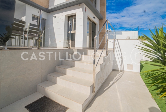 Resale - Villa - Orihuela Costa - Las Filipinas