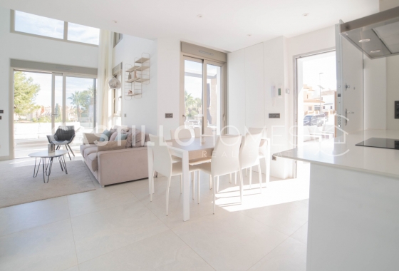 Resale - Villa - Orihuela Costa - Las Filipinas