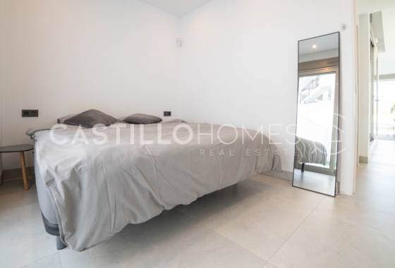 Resale - Villa - Orihuela Costa - Las Filipinas