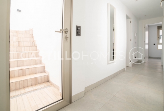 Resale - Villa - Orihuela Costa - Las Filipinas