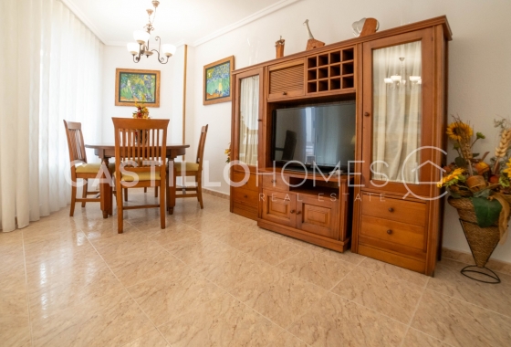 Resale - Apartment / flat - Torrevieja - Centro
