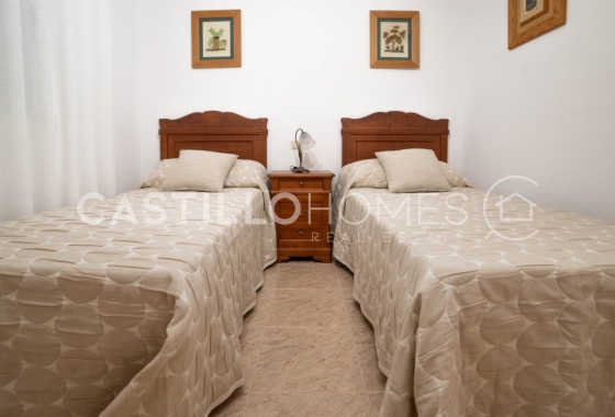Resale - Apartment / flat - Torrevieja - Centro