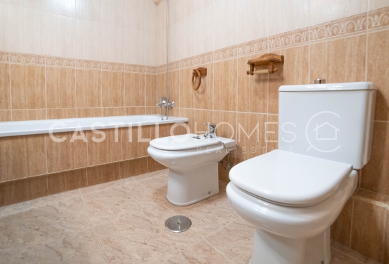 Resale - Apartment / flat - Torrevieja - Centro