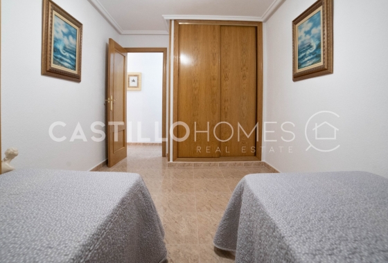 Resale - Apartment / flat - Torrevieja - Centro