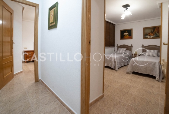 Resale - Apartment / flat - Torrevieja - Centro