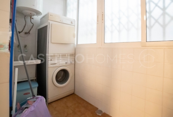 Resale - Apartment / flat - Torrevieja - Centro