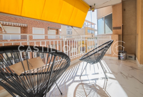 Resale - Apartment / flat - Torrevieja - Centro