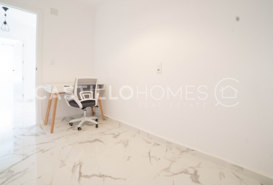 Resale - Apartment / flat - Torrevieja - Centro