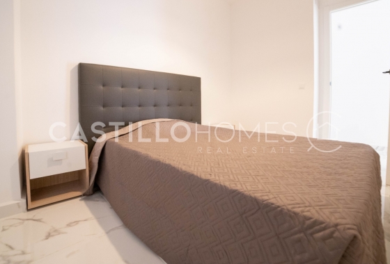 Resale - Apartment / flat - Torrevieja - Centro