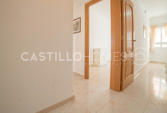 Resale - Apartment / flat - Torrevieja - Playa del Cura